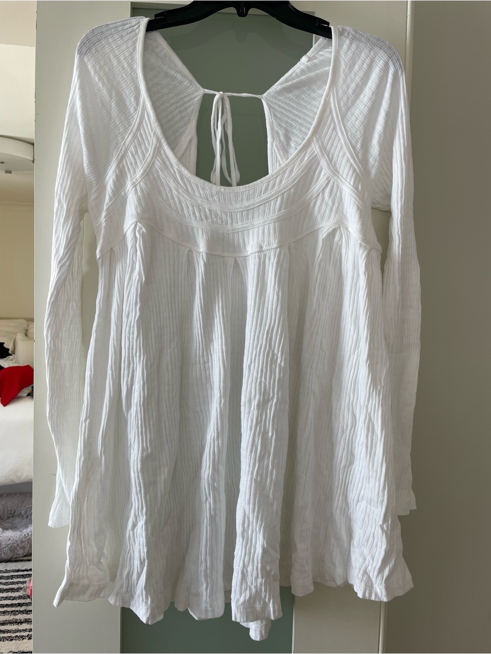 Free People White Long-Sleeve Scoop-Neck Peasant Tunic